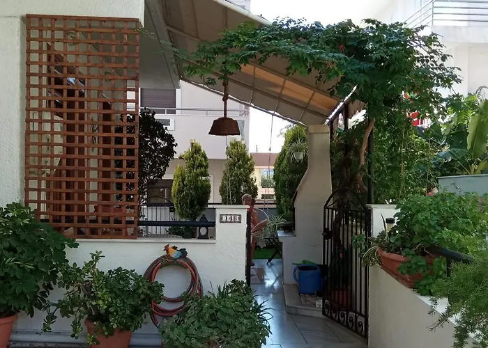 Charming Garden Apartman