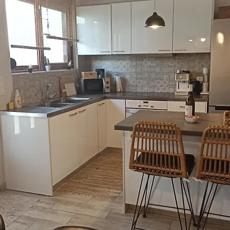 Lejlighed Charming Garden