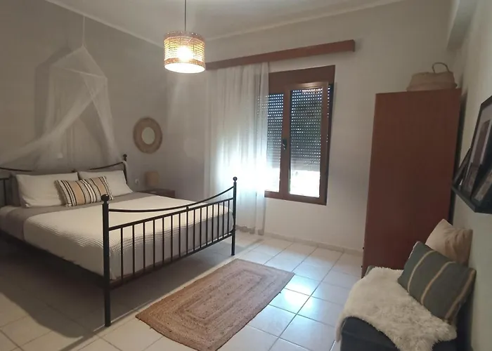 Charming Garden * Rhodes City